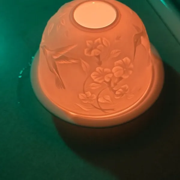 A light lit in memory of Lisa Marie Young