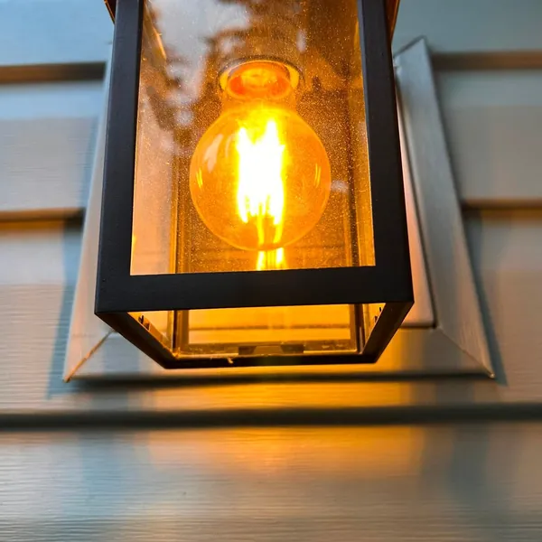 A light lit in memory of Lisa Marie Young